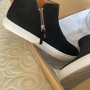 Black Suede Women's Sneakers